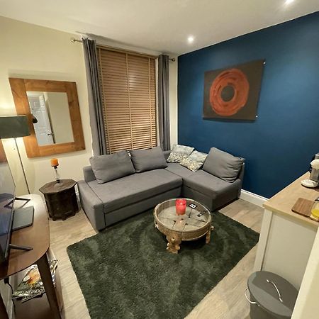 Globe Apartments Glastonbury Dış mekan fotoğraf